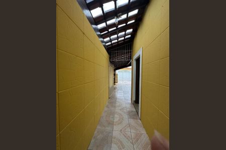 16_photo/94ce1f9c39.4f48e483d4bcdc3b-ATLAS-ee95a2a8-2ba4-4e0f-b7c3-eefa5b3ace71.jpg de casa à venda com 4 quartos, 190m² em Maracanã, Praia Grande