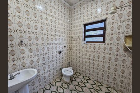 8_photo/94ce1f9c6d.b37fb779aadef412-ATLAS-3faae025-5286-4cd6-96a2-73dc7be506c9.jpg de casa à venda com 2 quartos, 211m² em Maracanã, Praia Grande