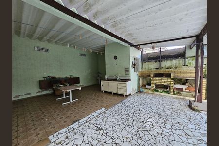 8_photo/94ce1f9c6d.b37fb779aadef412-ATLAS-b18f652e-67f7-4d05-837c-b5cc3062c68e.jpg de casa à venda com 2 quartos, 211m² em Maracanã, Praia Grande