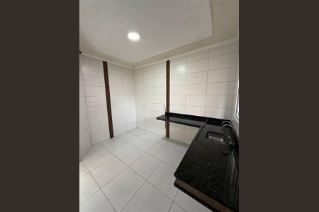 12_photo/94ce1f9cdf.3a9dc93bc25fc63d-ATLAS-ba9e551b-8c46-4ce5-a2e8-f0d895bf2d5a.jpg de casa à venda com 2 quartos, 76m² em Maracanã, Praia Grande