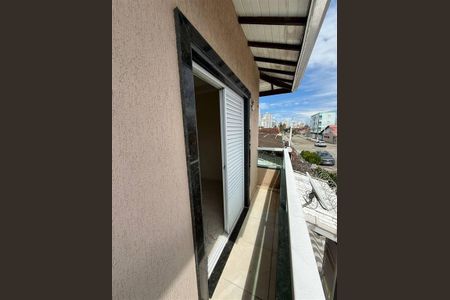 17_photo/94ce1f9cdf.3a9dc93bc25fc63d-ATLAS-d038c376-aad2-436f-9494-7bb0632b8d3e.jpg de casa à venda com 2 quartos, 76m² em Maracanã, Praia Grande