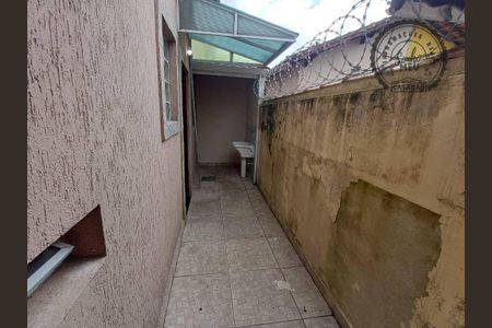 14_photo/94ce1f9ce1.597fe7fdc9850daf-ATLAS-505197ca-2c1d-4bab-aa5d-6aa66ea80fb4.jpg de casa à venda com 2 quartos, 80m² em Maracanã, Praia Grande