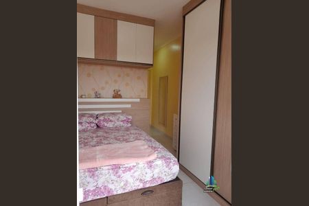 3_photo/94ce1f9d15.8c52b96fc5fb8ee2-ATLAS-71454ed2-75cc-4494-abc3-0032eca42ab5.jpg de casa à venda com 2 quartos, 80m² em Maracanã, Praia Grande