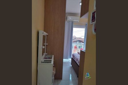 10_photo/94ce1f9d15.8c52b96fc5fb8ee2-ATLAS-dd1a7bcd-17a7-4523-b2a9-4ae25d6e4913.jpg de casa à venda com 2 quartos, 80m² em Maracanã, Praia Grande