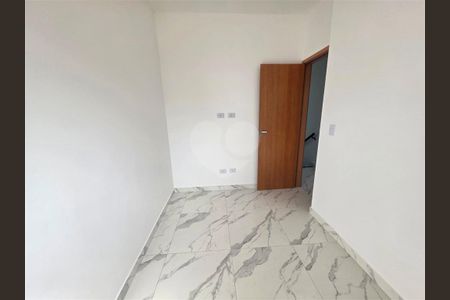 8_photo/94ce1f9d3d.1e45c290f45d527b-ATLAS-55ac40a5-6ba0-4aae-b422-da940a1bc8ba.jpg de casa à venda com 2 quartos, 49m² em Maracanã, Praia Grande