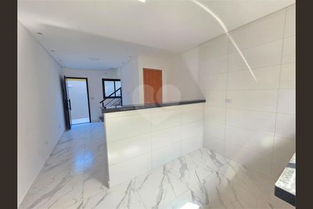 10_photo/94ce1f9d3d.1e45c290f45d527b-ATLAS-74c09014-811e-48d4-82f7-70e5fa31e6aa.jpg de casa à venda com 2 quartos, 49m² em Maracanã, Praia Grande