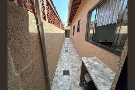 17_photo/94ce1f9d3f.f348c8852f19f3bd-ATLAS-cce70146-2230-4e61-82c1-4f261b459b27.jpg de casa à venda com 3 quartos, 100m² em Maracanã, Praia Grande