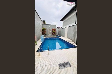 7_photo/94ce1f9d69.a36441c8b1be6cc3-ATLAS-532be2e4-a4c8-400b-b24a-842a5aff3ebc.jpg de casa à venda com 2 quartos, 55m² em Maracanã, Praia Grande