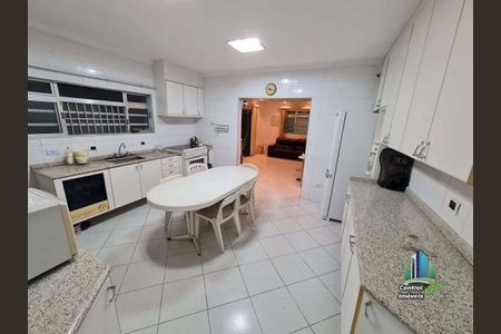 9_photo/94ce1f9d9d.b530766e35808669-ATLAS-7b3663f6-c0bc-4e18-8f11-a026ff02e4d9.jpg de casa à venda com 4 quartos, 11m² em Maracanã, Praia Grande