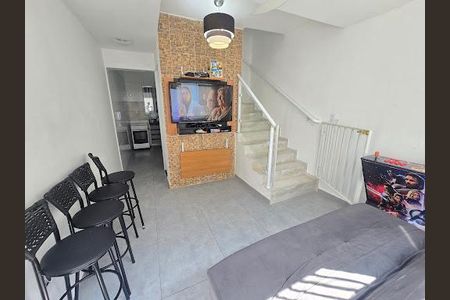 37_photo/94ce1f9dab.1f06494e2e636159-ATLAS-c1f319fe-ff65-4361-8aae-0c2fdc04cfb8.jpg de casa para alugar com 2 quartos, 80m² em Maracanã, Praia Grande