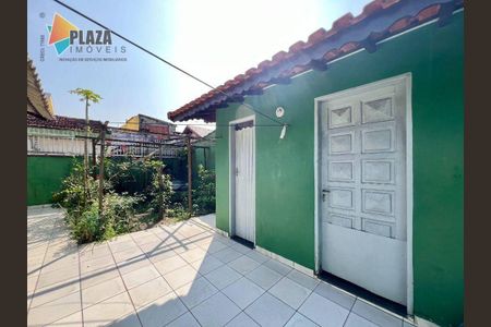 27_photo/94ce1f9de1.e3a954dfb45dd8a0-ATLAS-83edb759-4997-474b-895b-526187df1c7e.jpg de casa à venda com 3 quartos, 114m² em Nova Mirim, Praia Grande
