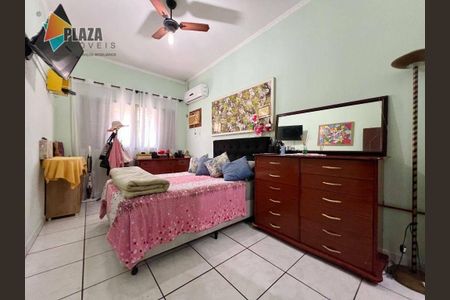 18_photo/94ce1f9de1.e3a954dfb45dd8a0-ATLAS-bb452d5b-9efe-4123-8434-a7c94a9f310f.jpg de casa à venda com 3 quartos, 114m² em Nova Mirim, Praia Grande