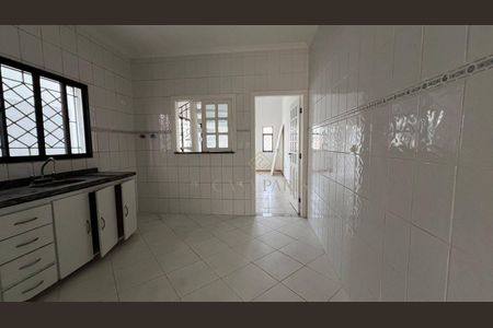 10_photo/94ce1f9de9.dc7b031a1d7e8bb1-ATLAS-31226348-5ae5-41fe-9eb6-fedea7aa5f5b.jpg de casa à venda com 2 quartos, 100m² em Maracanã, Praia Grande