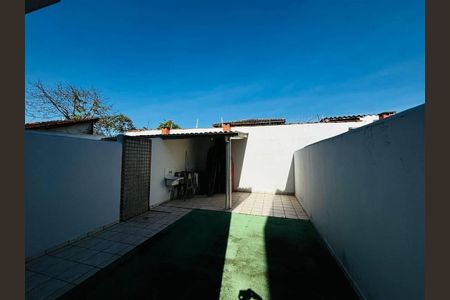 21_photo/94ce1f9df1.85af573e44074131-ATLAS-5f50be2e-2f39-46d5-b7d1-eac89820c77b.jpg de casa à venda com 2 quartos, 100m² em Maracanã, Praia Grande