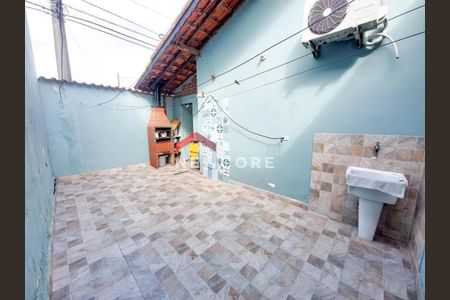 8_photo/94ce1f9e51.9de6362a168616a9-ATLAS-bd2cbde8-938e-4dd3-a5c8-e5b3b00b53bd.jpg de casa à venda com 2 quartos, 75m² em Nova Mirim, Praia Grande