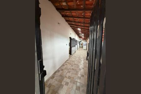 5_photo/94ce1f9e69.3aed5bbd04158097-ATLAS-11ce33f6-4596-4270-981d-8b9818c7b5d7.jpg de casa à venda com 2 quartos, 75m² em Nova Mirim, Praia Grande