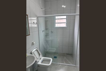 8_photo/94ce1f9ed7.fe96b63aec789ef1-ATLAS-a982e657-2e52-49cc-8c6f-be5e900313b3.jpg de casa à venda com 2 quartos, 70m² em Maracanã, Praia Grande