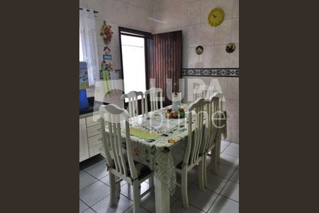 1_photo/94ce1f9edb.bb2cfda027800a9a-ATLAS-00d10d67-76e9-4055-8f78-2df21e655a1e.jpg de casa à venda com 2 quartos, 168m² em Maracanã, Praia Grande