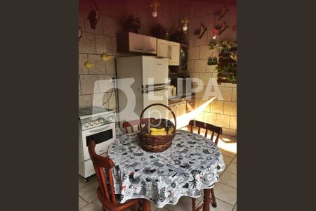 11_photo/94ce1f9edb.bb2cfda027800a9a-ATLAS-d9ad85b6-e8db-425d-ba29-2e93de4d1c6f.jpg de casa à venda com 2 quartos, 168m² em Maracanã, Praia Grande