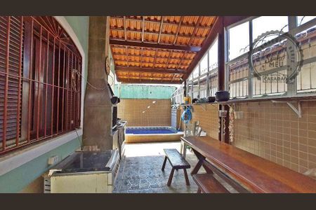 1_photo/94ce1f9ee7.201e42ffab0c16fd-ATLAS-bbc93994-5b4e-4883-b44e-87cac4e53651.jpg de casa à venda com 3 quartos, 244m² em Nova Mirim, Praia Grande