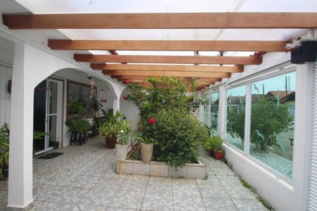 7_photo/94ce1f9f81.b60f5a7682bed42c-ATLAS-e53ed254-b3f2-404e-b02d-5ff82e3c1ea0.jpg de casa à venda com 3 quartos, 144m² em Nova Mirim, Praia Grande