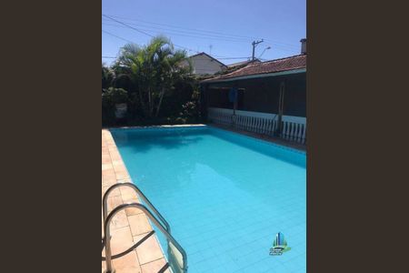 3_photo/94ce1f9fa1.6a3329eb04d37c58-ATLAS-9f0f2b11-d5d3-4fbd-ae73-47b70b2f94c6.jpg de casa à venda com 8 quartos, 240m² em Maracanã, Praia Grande