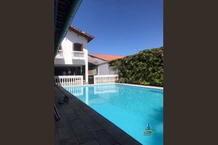 4_photo/94ce1f9fa1.6a3329eb04d37c58-ATLAS-c7cfa04f-23f5-4481-8dcd-94010da081e5.jpg de casa à venda com 8 quartos, 240m² em Maracanã, Praia Grande