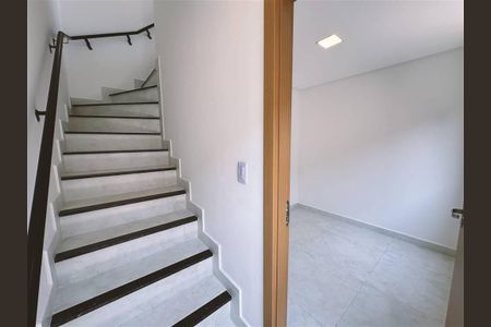 11_photo/94ce1f9fa3.5dc9712e37b3b718-ATLAS-c6382130-bfa9-47a8-87d9-30f49dbd5dac.jpg de casa à venda com 3 quartos, 67m² em Maracanã, Praia Grande