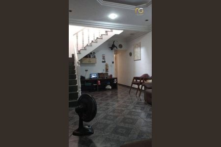 2_photo/94ce1fa06d.07fb07773285f6be-ATLAS-e43c1db9-2141-4994-80f2-b4cfa1b3309e.jpg de casa à venda com 3 quartos, 171m² em Nova Mirim, Praia Grande