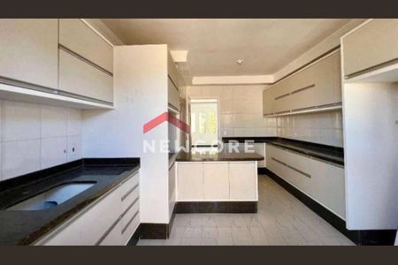 13_photo/94ce1fa0b9.8d9d2e8c4e07ca84-ATLAS-6f70c309-c506-404c-ac9a-742afba38d16.jpg de casa de condomínio à venda com 4 quartos, 170m² em Nova Mirim, Praia Grande