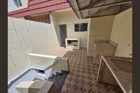 11_photo/94ce1fa0cb.c93c1d73bcbc6b6f-ATLAS-107a078a-f014-46b2-9047-e55099d47693.jpg de casa à venda com 2 quartos, 149m² em Nova Mirim, Praia Grande