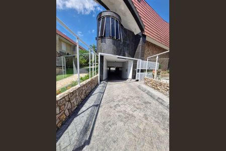 4_photo/94ce1fa0cb.c93c1d73bcbc6b6f-ATLAS-b6d4d18f-8b42-468e-888b-cd91b28566f6.jpg de casa à venda com 2 quartos, 149m² em Nova Mirim, Praia Grande