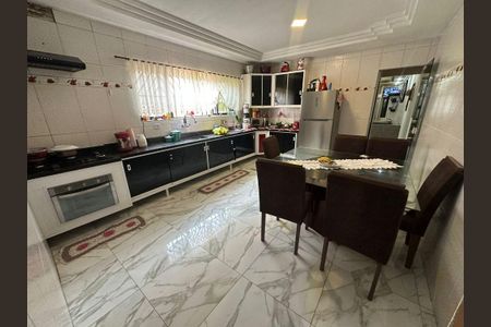 14_photo/94ce1fa135.c696d6dfecea6f1c-ATLAS-4d029fa6-dd2d-4608-a0d2-03ab820ace22.jpg de casa à venda com 4 quartos, 246m² em Nova Mirim, Praia Grande