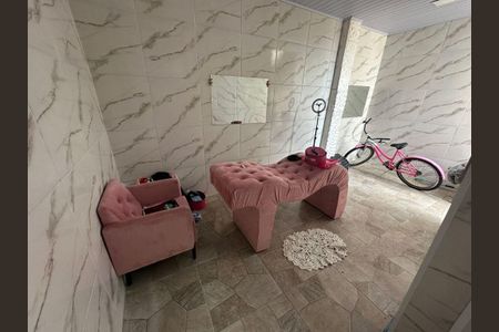 8_photo/94ce1fa135.c696d6dfecea6f1c-ATLAS-99b2ffcb-a2a9-430a-bd52-09bbd6cd65d1.jpg de casa à venda com 4 quartos, 246m² em Nova Mirim, Praia Grande