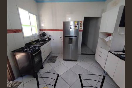 6_photo/94ce1fa181.aef4de6394ba8e6d-ATLAS-b03fd48d-6bc0-40d6-be4c-710fbc6416b1.jpg de casa à venda com 2 quartos, 77m² em Nova Mirim, Praia Grande