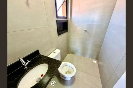 11_photo/94ce1fa1f3.b88c9f23dde11cca-ATLAS-80651a9e-c262-4f0f-80da-e639aafaedc1.jpg de casa à venda com 2 quartos, 65m² em Nova Mirim, Praia Grande