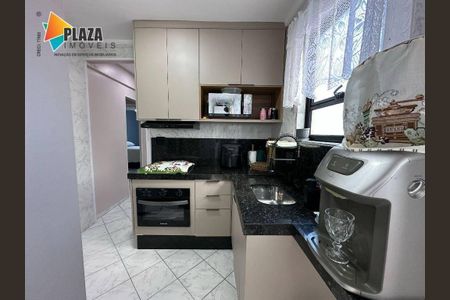 4_photo/94ce1fa401.296a97e23bbf6e17-ATLAS-6210f68c-e756-4029-b111-3c30a8e07491.jpg de apartamento à venda com 2 quartos, 49m² em Guilhermina, Praia Grande