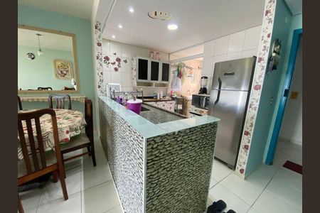 4_photo/94ce1fa623.b9525f52e8a1ebe9-ATLAS-b02b7be0-55e1-464c-adb8-2ef21d6b91a5.jpg de apartamento à venda com 2 quartos, 70m² em Nova Mirim, Praia Grande