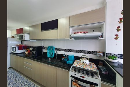 5_photo/94ce1fa7b5.ba3e4f1a03d92c8a-ATLAS-8b928a89-f35b-4ff9-9936-2e5c91aa6a3f.jpg de apartamento à venda com 3 quartos, 120m² em Nova Mirim, Praia Grande