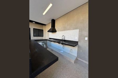 5_photo/94ce1fa7f7.ba3e4f1a03d92c8a-ATLAS-7e372abd-3fe3-41d5-a319-98089fe716e1.jpg de casa à venda com 3 quartos, 220m² em Nova Mirim, Praia Grande