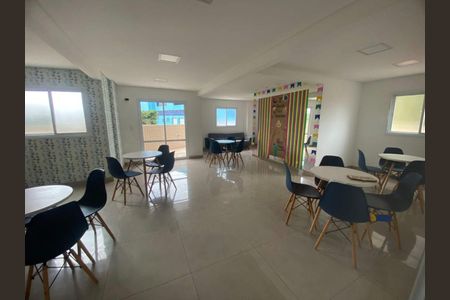 12_photo/94ce1fa82d.b33b1a8833bdfeb9-ATLAS-383264c7-cedd-451b-8379-d34edf7e3690.jpg de apartamento à venda com 2 quartos, 56m² em Nova Mirim, Praia Grande