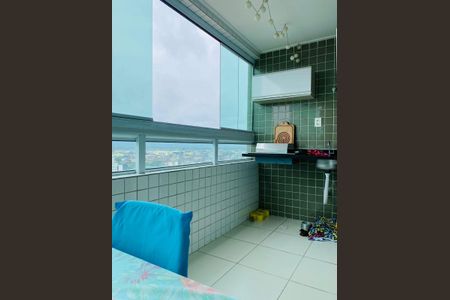 9_photo/94ce1fa841.ebbd8bc3dc39b939-ATLAS-501fb1ec-1a00-4497-8caa-325e8c9911f5.jpg de apartamento à venda com 1 quarto, 43m² em Nova Mirim, Praia Grande