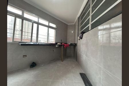 3_photo/94ce1fa857.a824f5d462c04ebd-ATLAS-2e591463-1d19-42b2-bc5d-60a6027effd4.jpg de apartamento à venda com 2 quartos, 50m² em Nova Mirim, Praia Grande