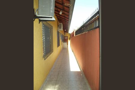 2_photo/94ce1fa86f.de7f1e39899531ac-ATLAS-0b6befde-8a0e-4f60-800d-75835dd1e2a8.jpg de casa à venda com 3 quartos, 140m² em Nova Mirim, Praia Grande