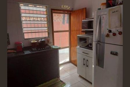 8_photo/94ce1fa86f.de7f1e39899531ac-ATLAS-3c90f287-a885-44e8-b24f-ca87bdfc7ec7.jpg de casa à venda com 3 quartos, 140m² em Nova Mirim, Praia Grande