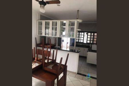 3_photo/94ce1fa889.d55b36f64ebf45c1-ATLAS-3f672f7d-2a22-4a48-b06d-9366b8354f2f.jpg de casa à venda com 3 quartos, 125m² em Nova Mirim, Praia Grande