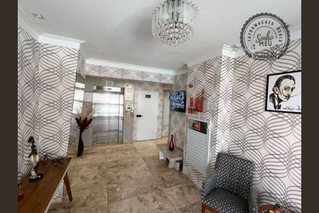 8_photo/94ce1fa893.fbeb76f030858bf0-ATLAS-9bcfb535-8b4c-43a7-a9e1-ae943fb148ee.jpg de apartamento à venda com 1 quarto, 42m² em Nova Mirim, Praia Grande