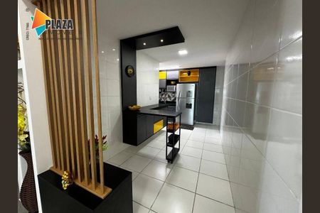 16_photo/94ce1fa8c5.af7952b858d06981-ATLAS-6d8e66c3-6b48-4095-b24c-b27c1bbaaa91.jpg de apartamento à venda com 3 quartos, 105m² em Guilhermina, Praia Grande