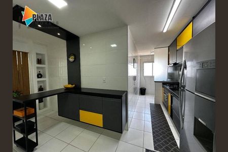 19_photo/94ce1fa8c5.af7952b858d06981-ATLAS-e2df3f11-bc8b-4e61-b822-85f311fcc4fd.jpg de apartamento à venda com 3 quartos, 105m² em Guilhermina, Praia Grande