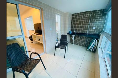 6_photo/94ce1fa8d9.51cd953717cfcdf8-ATLAS-6f63ea8a-1ba7-4b00-ba7f-bf37e1632112.jpg de apartamento à venda com 2 quartos, 79m² em Nova Mirim, Praia Grande